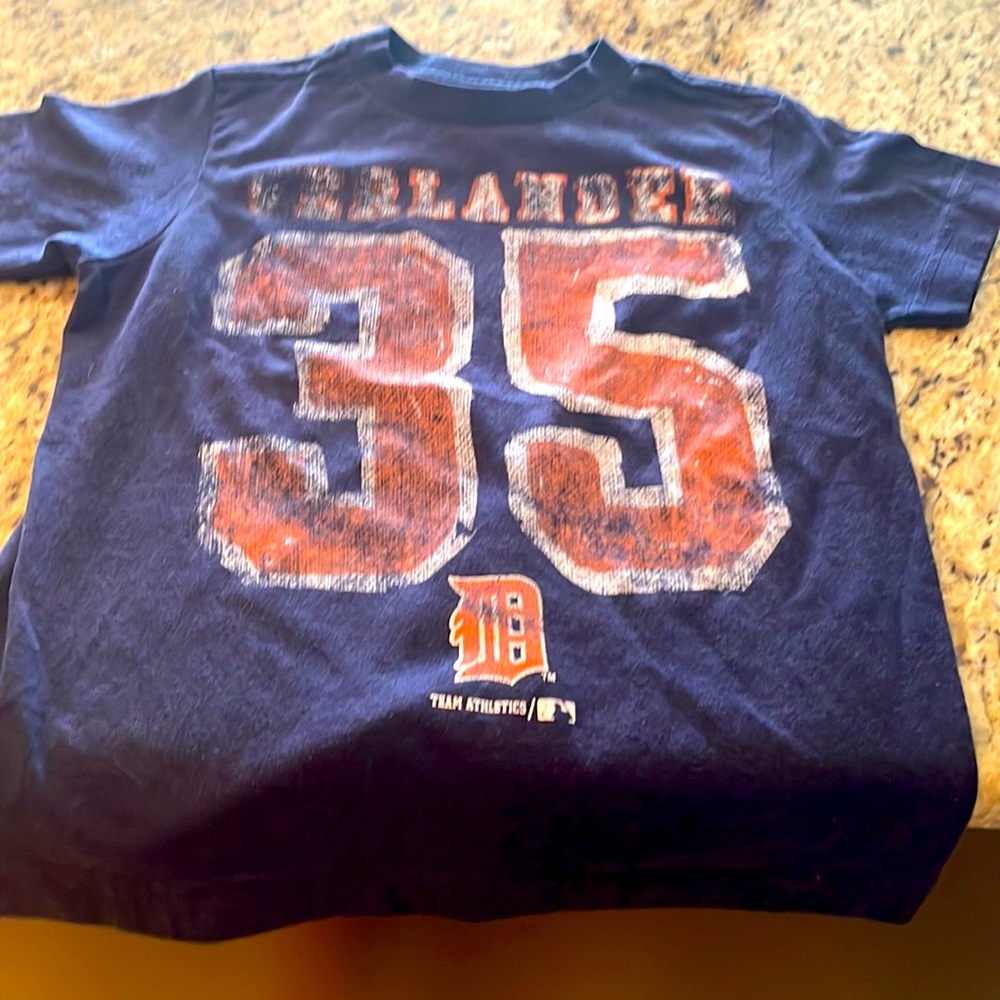 3/$15 Kids Detroit tigers Justin Verlander shirt XS 5